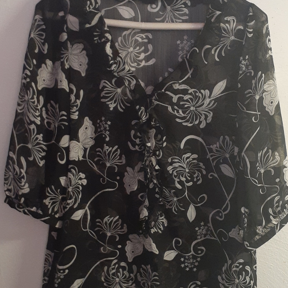 Old navy shirt